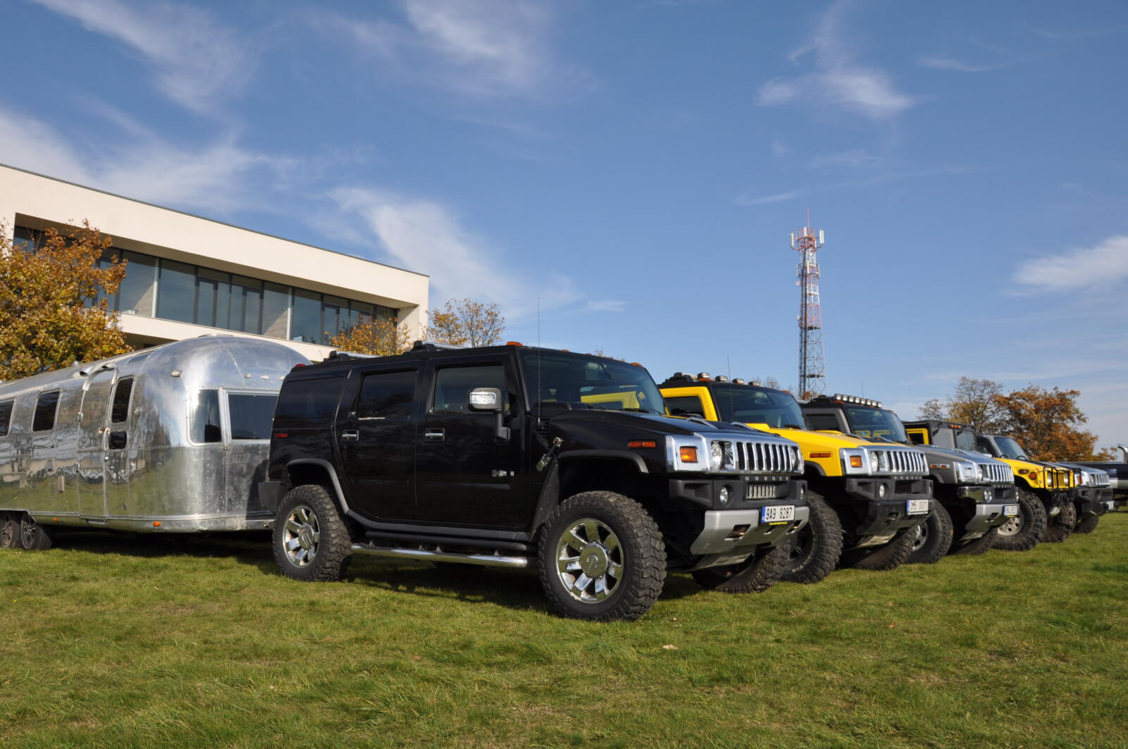 HUMMER H2 - Obrázek 9