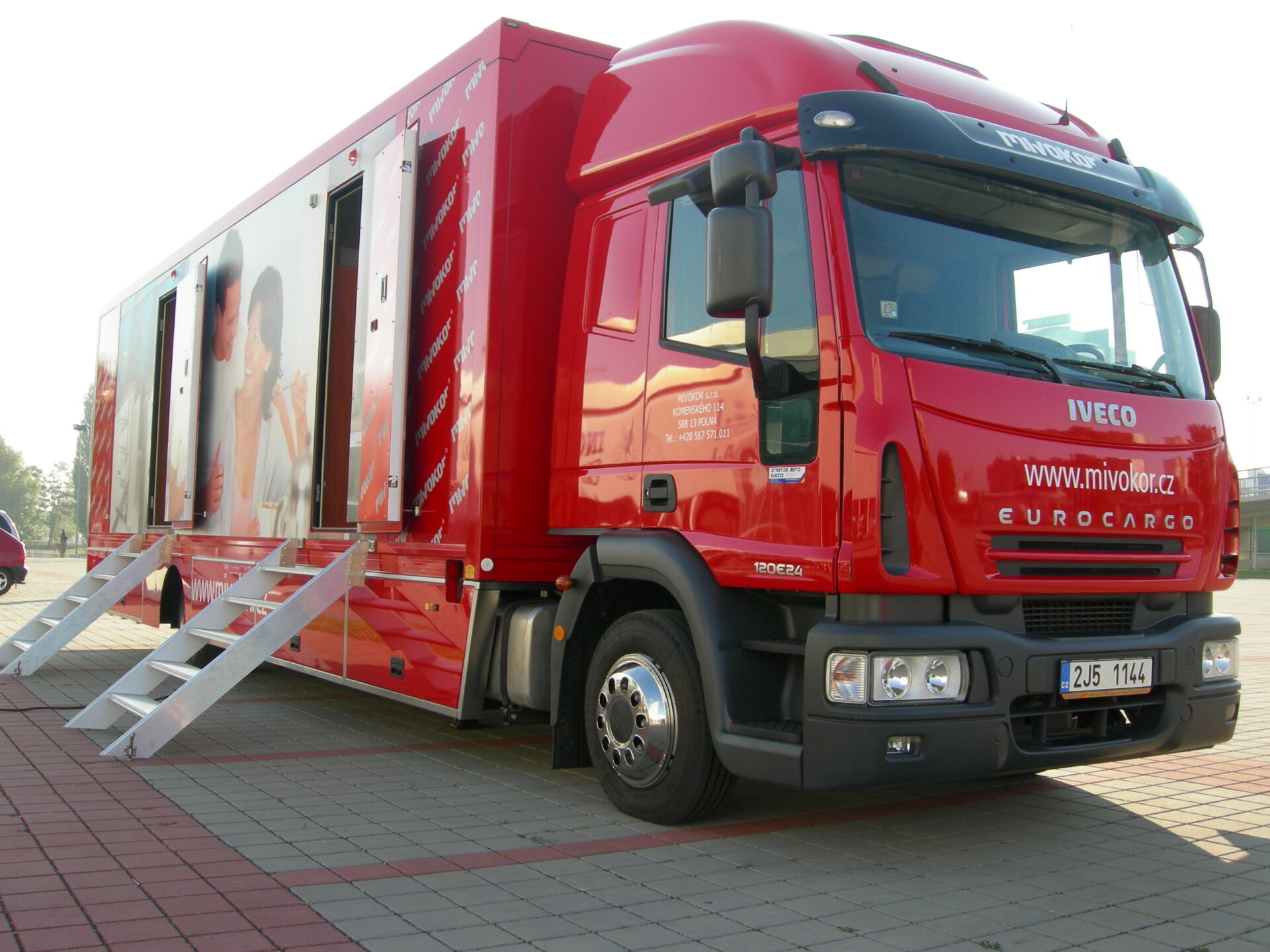 PROMOTION TRUCK 3