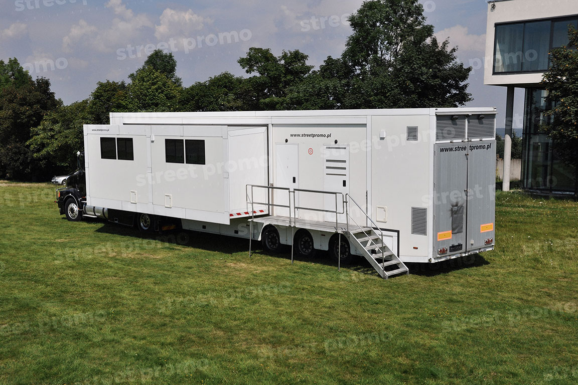 MEDICAL TRUCK 1 - Obrázek 3