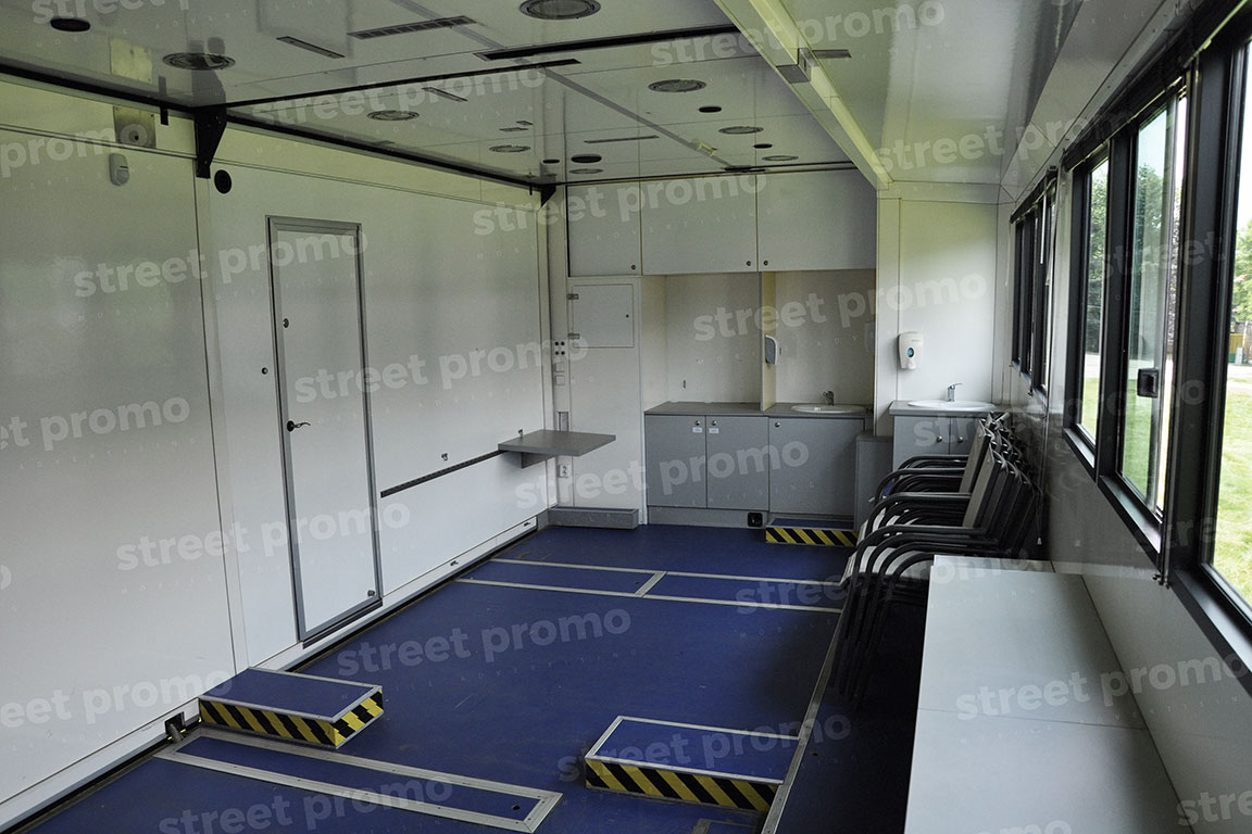 MEDICAL TRUCK 1 - Obrázek 9