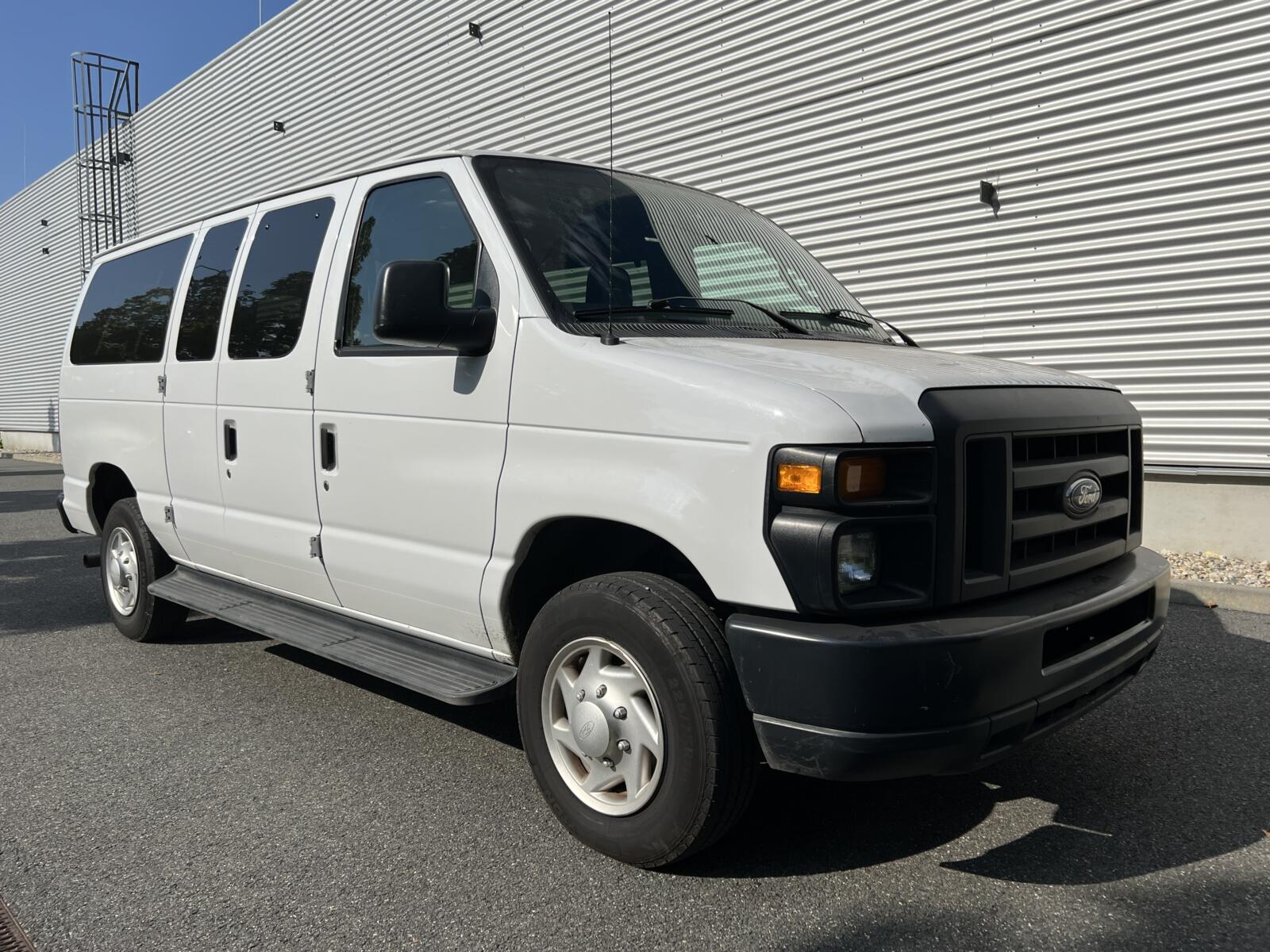 FORD E350 - ECONOLINE - Obrázek 3