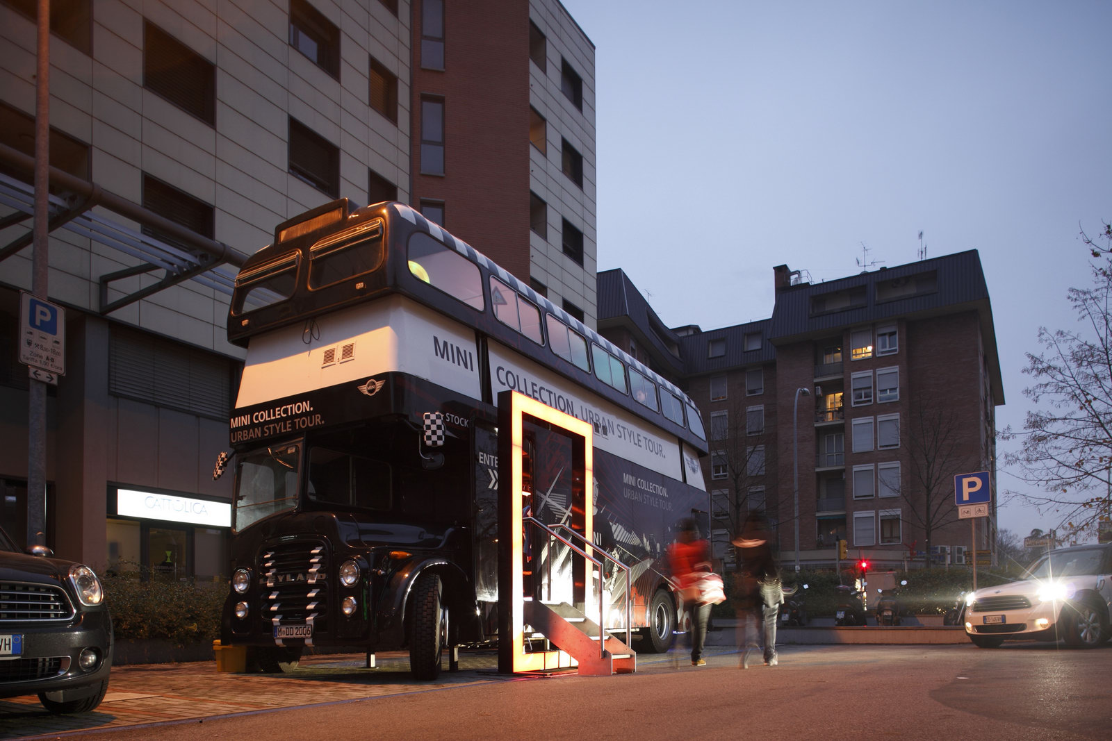 DOUBLE DECKER BUS - Obrázek 9
